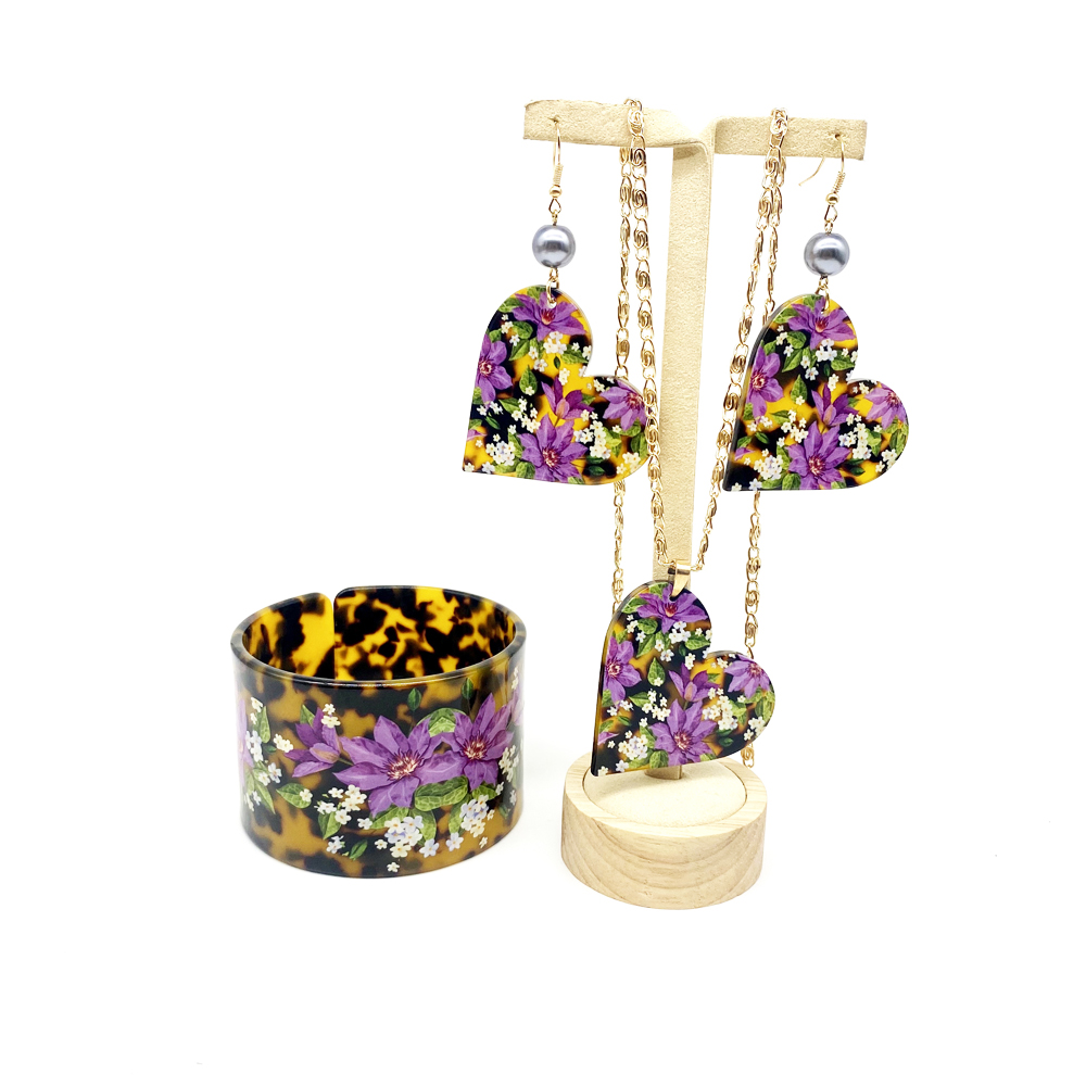 Conjunto de joyería para mujer - Pacific Jewelry & Watches Los Angeles reseña y precio