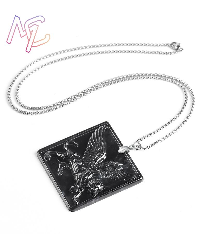 Colgante de Tigre de Jadeíta d - Luxury Gifts Jewelry & Watches Namfleg Mostar reseña y precio